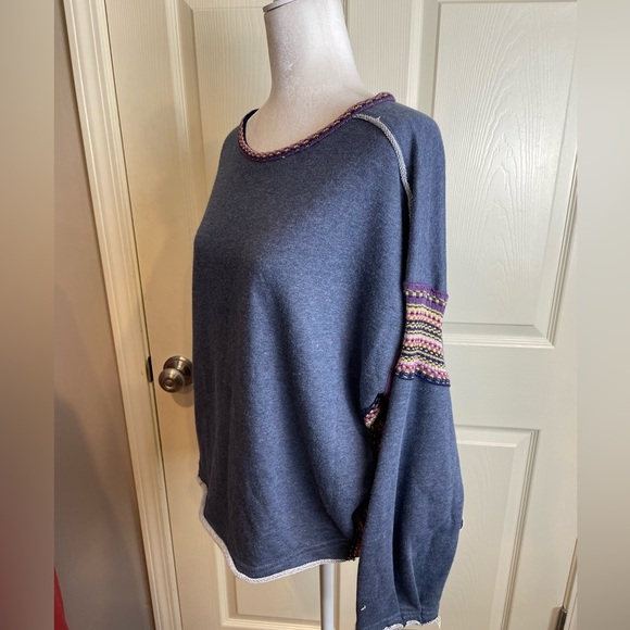 Natural Life Knit Trim Blue Sweatshirt with Patterned Sleeves small medium - Picture 12 of 15